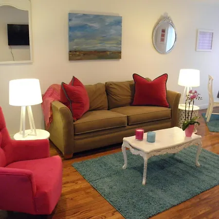 Malibu Private Beach Apartments Room photo